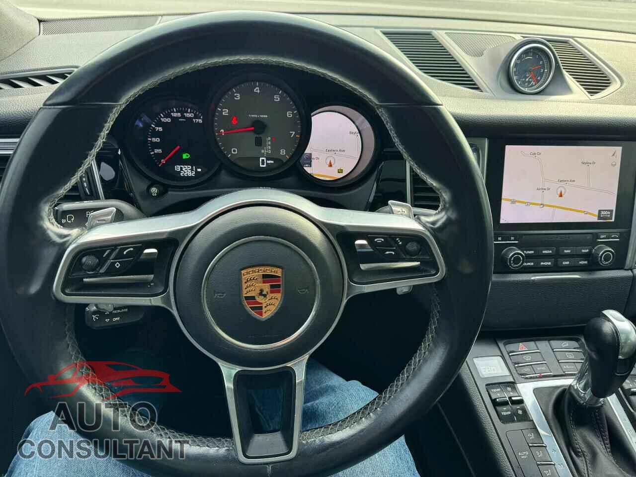 PORSCHE MACAN 2018 - WP1AB2A50JLB34123