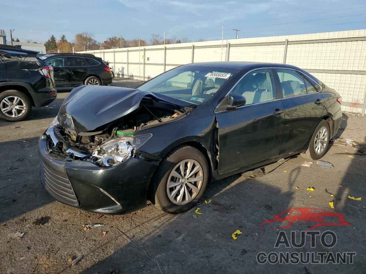 TOYOTA CAMRY 2015 - 4T4BF1FK3FR515454