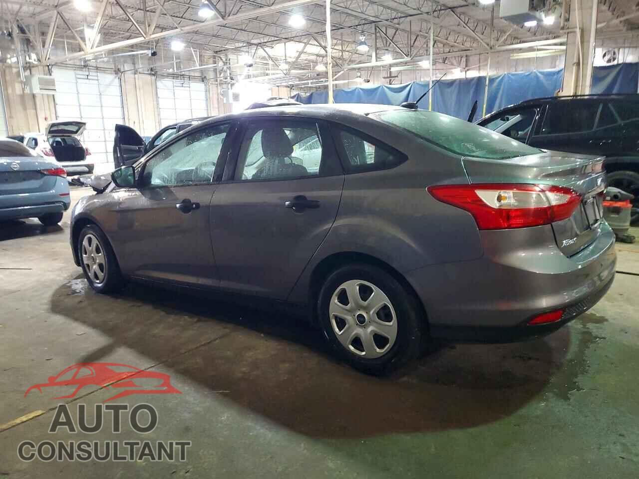 FORD FOCUS 2013 - 1FADP3E25DL200052