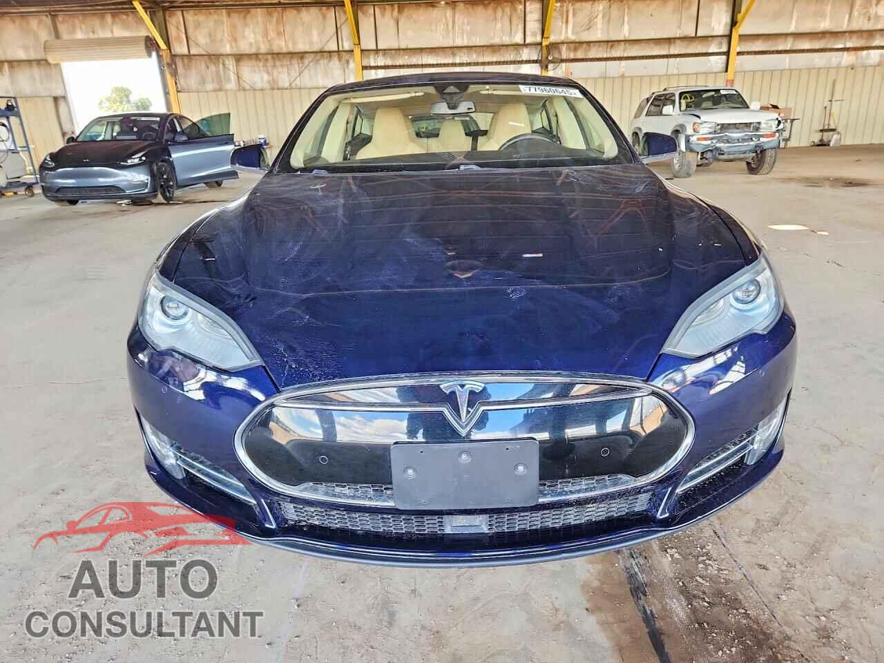 TESLA MODEL S 2015 - 5YJSA1H12FFP71319
