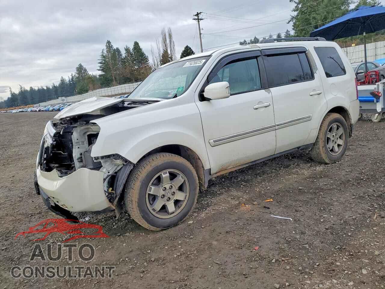 HONDA PILOT 2011 - 5FNYF4H98BB081183
