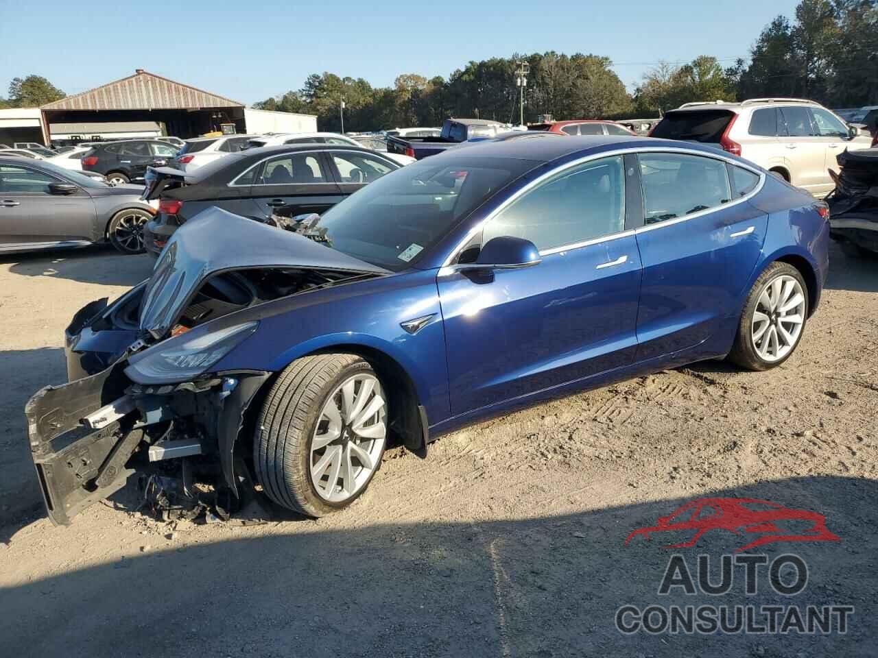 TESLA MODEL 3 2018 - 5YJ3E1EA0JF004705