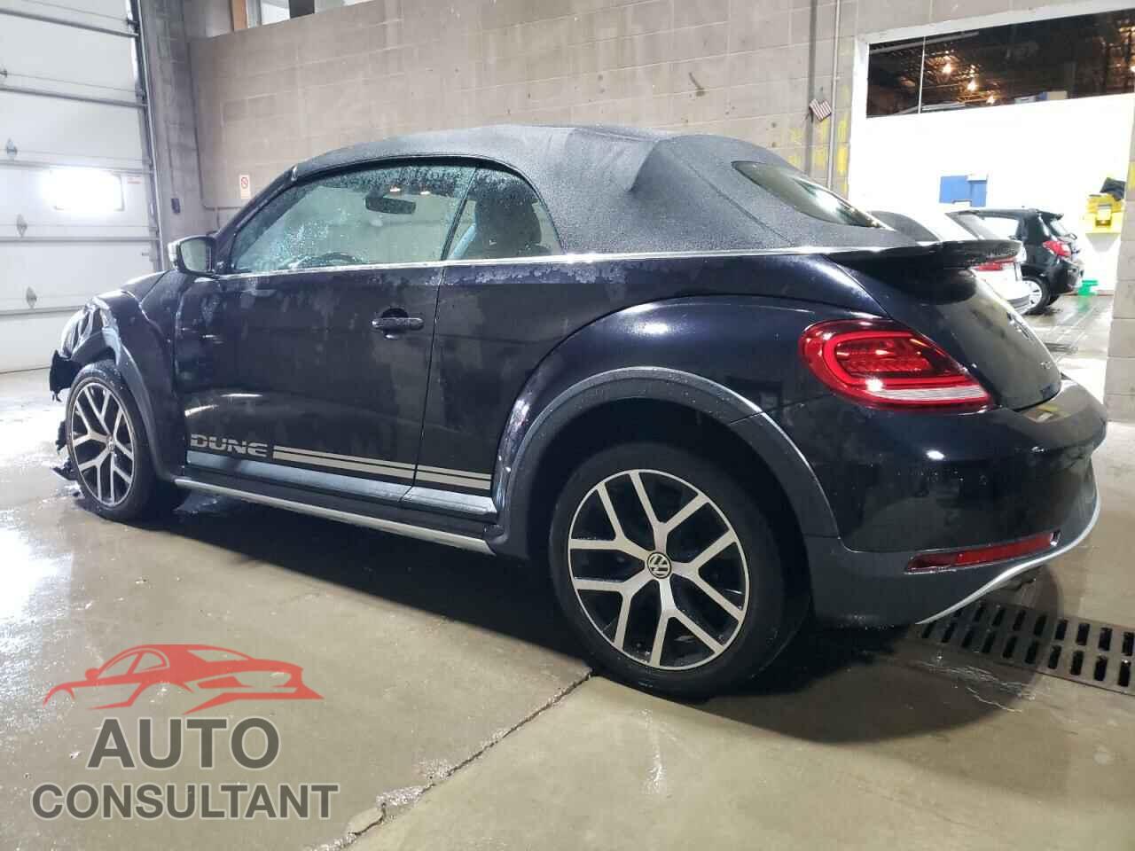 VOLKSWAGEN BEETLE 2017 - 3VWT17AT2HM816046