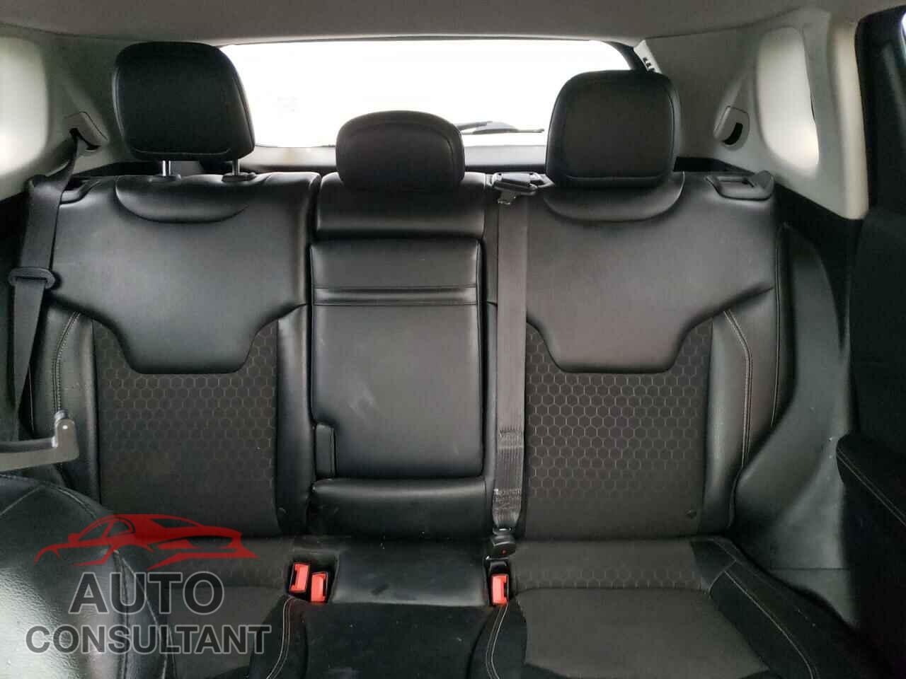 JEEP COMPASS 2018 - 3C4NJDBB0JT250089