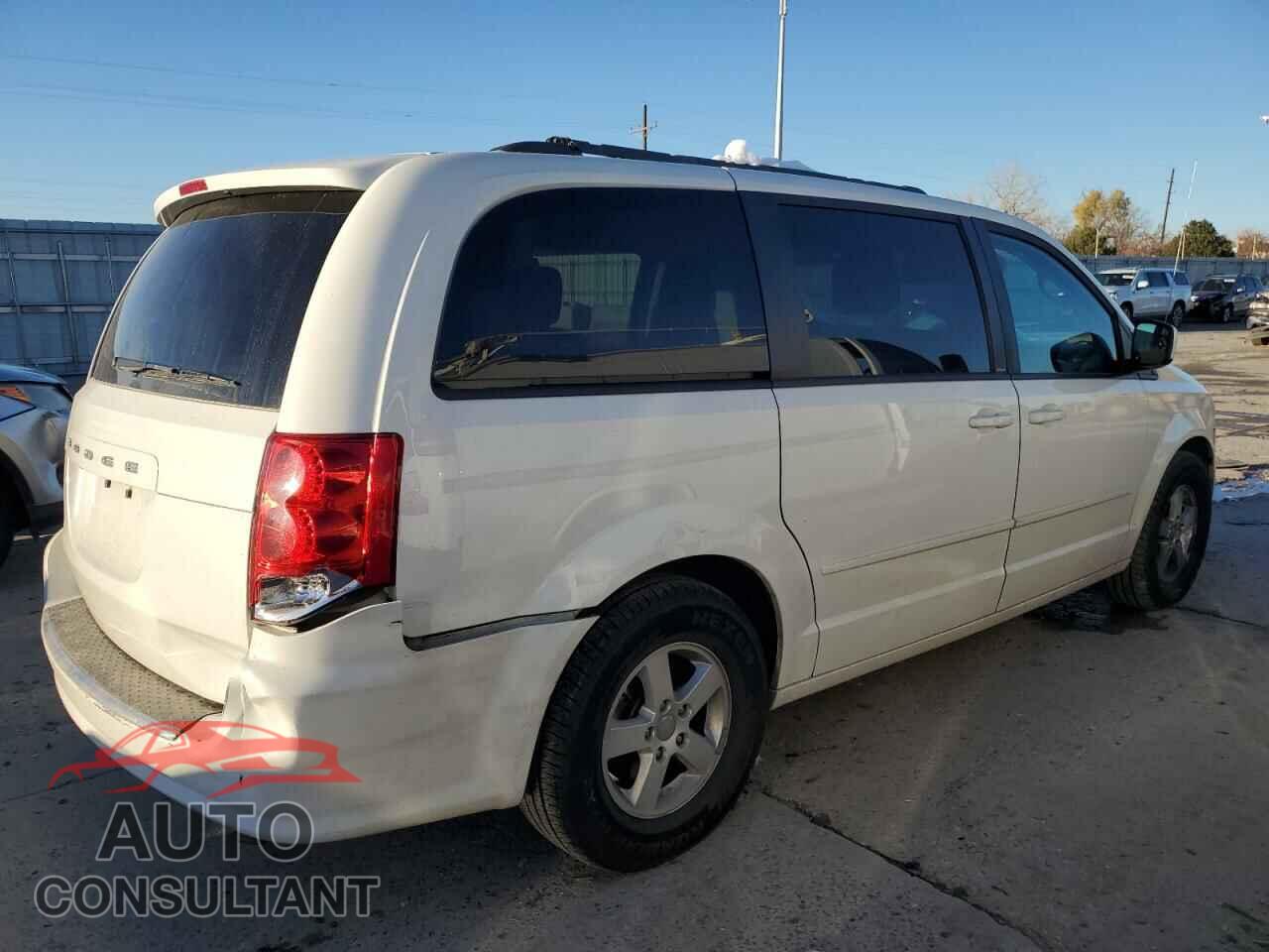 DODGE CARAVAN 2011 - 2D4RN3DGXBR672998