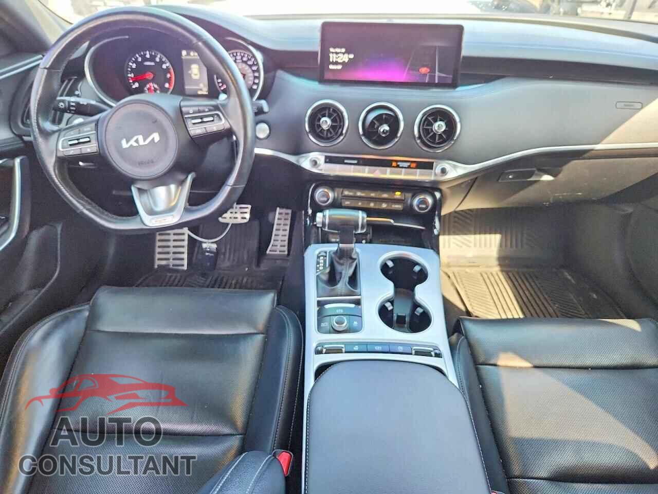 KIA STINGER 2022 - KNAE45LC3N6099606