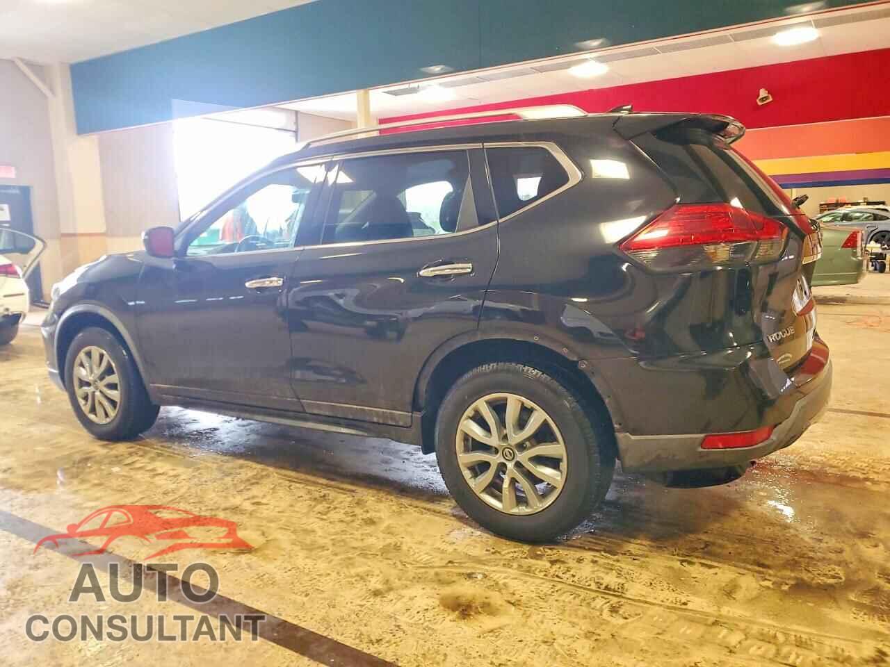 NISSAN ROGUE 2017 - KNMAT2MV2HP582232