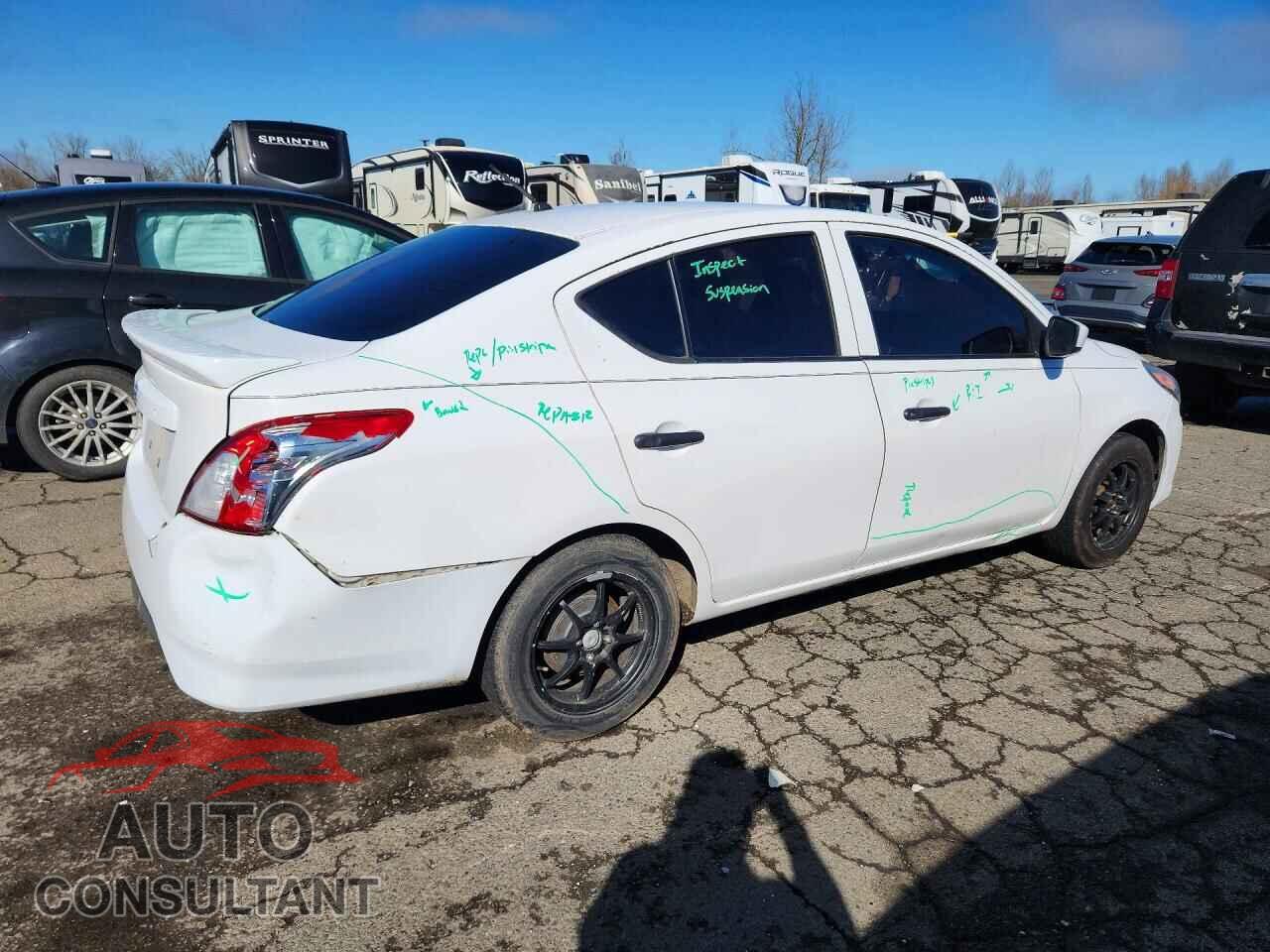 NISSAN VERSA 2017 - 3N1CN7AP0HL818316