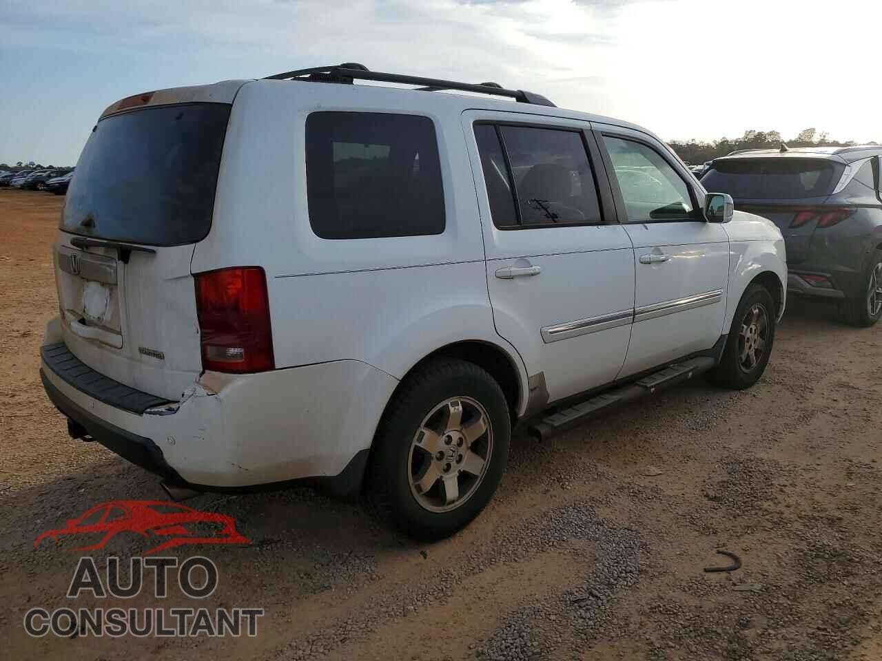 HONDA PILOT 2010 - 5FNYF3H9XAB018269