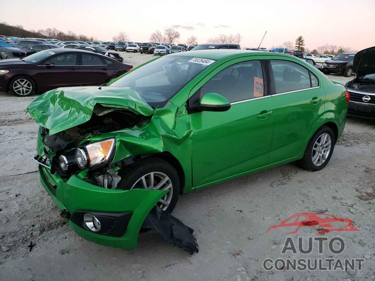 CHEVROLET SONIC 2015 - 1G1JC5SG7F4142861