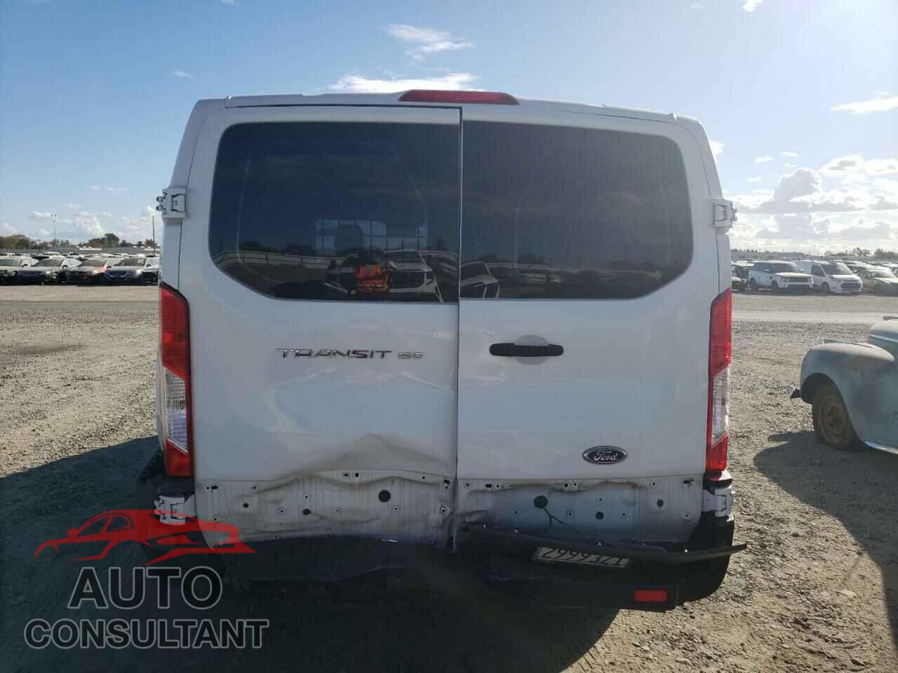 FORD TRANSIT 2016 - 1FTYE1ZM2GKB32028
