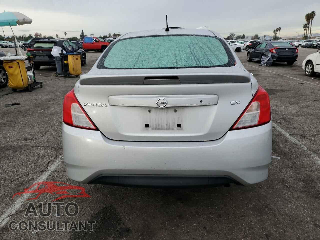 NISSAN VERSA 2017 - 3N1CN7AP6HK450939