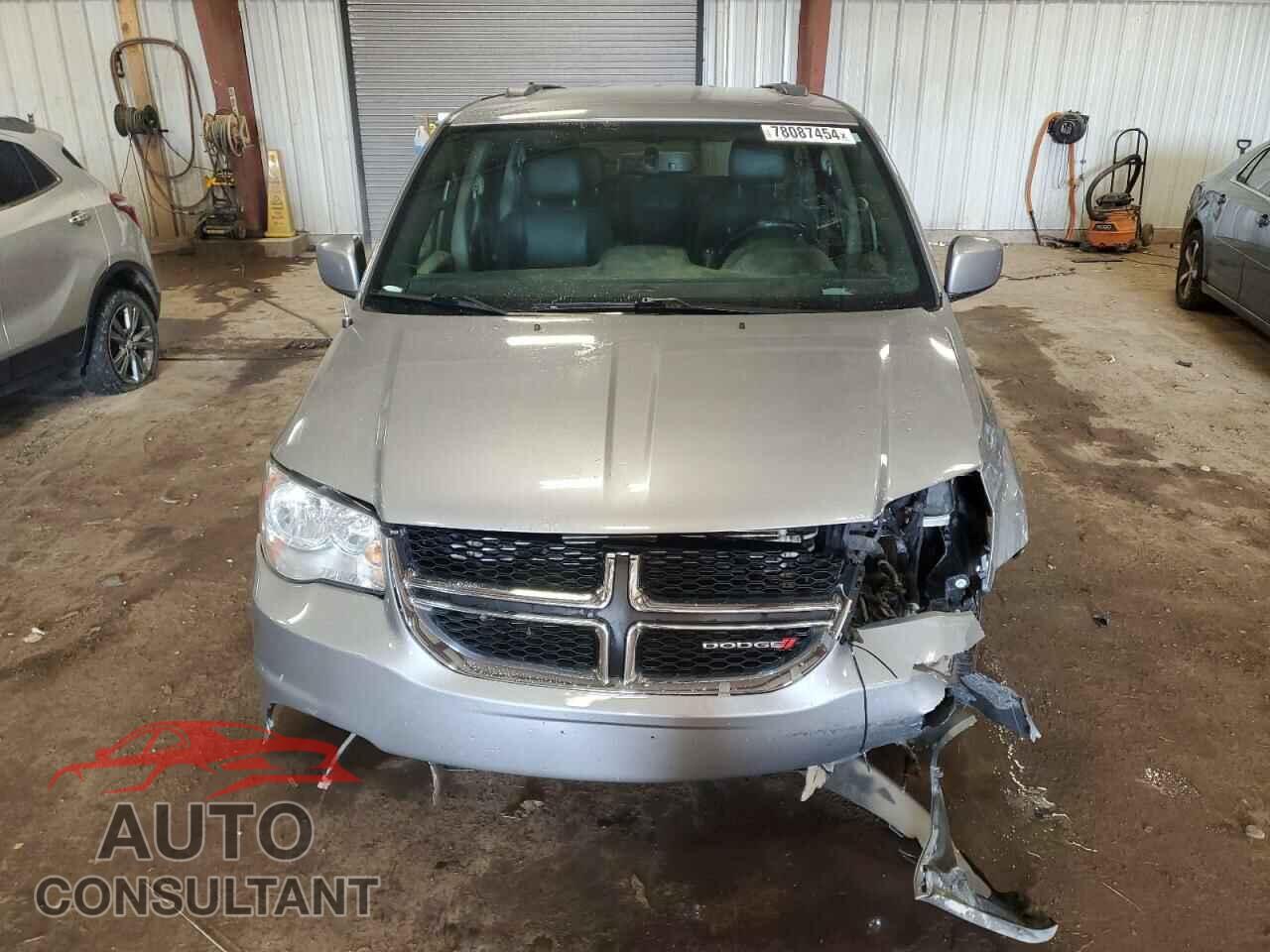 DODGE CARAVAN 2017 - 2C4RDGCGXHR557741