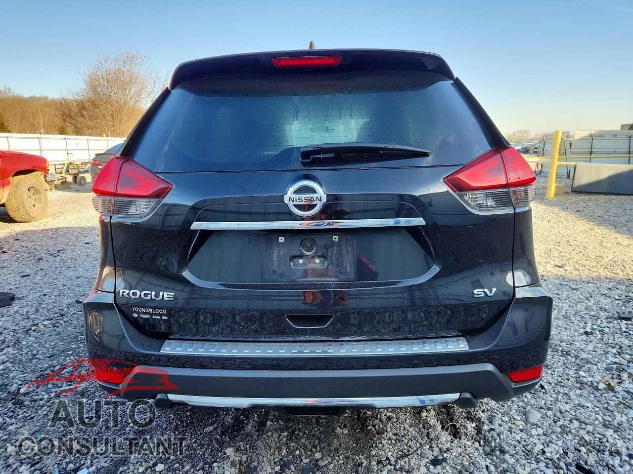 NISSAN ROGUE 2017 - 5N1AT2MT9HC895148