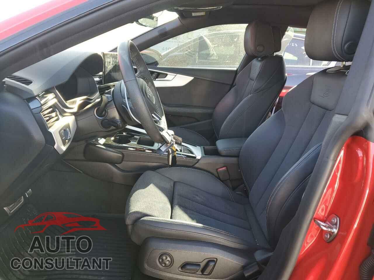 AUDI A5 2024 - WAUFACF50RA003237