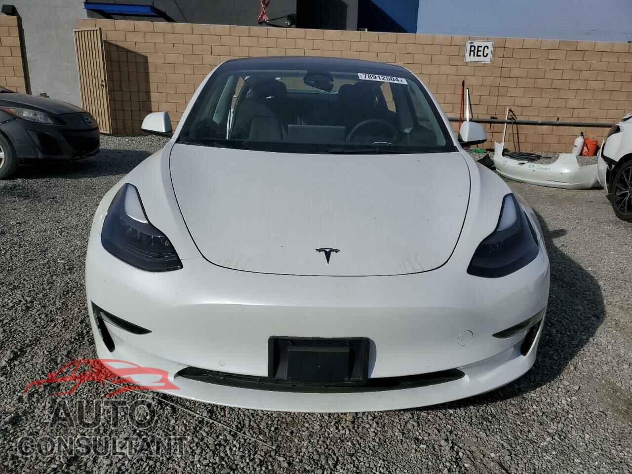 TESLA MODEL 3 2022 - 5YJ3E1EA2NF375323