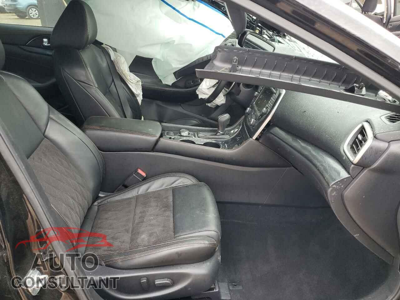 NISSAN MAXIMA 2021 - 1N4AA6EV1MC509808
