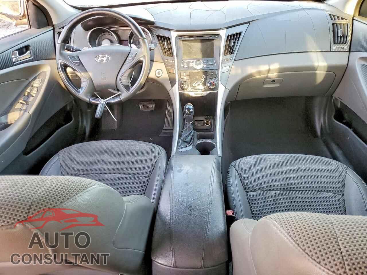 HYUNDAI SONATA 2011 - 5NPEC4AC1BH071078