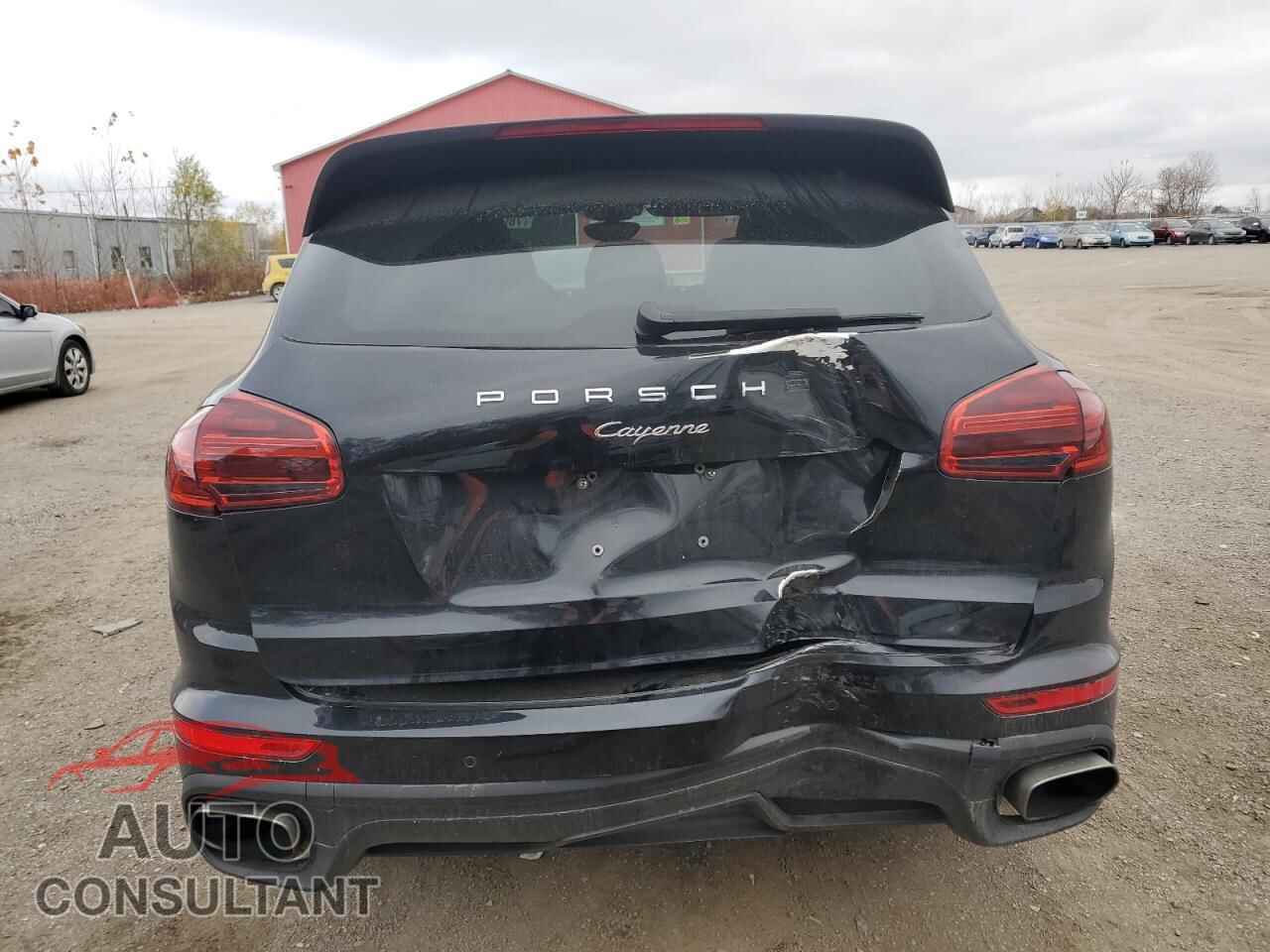 PORSCHE CAYENNE 2017 - WP1AA2A27HKA90954