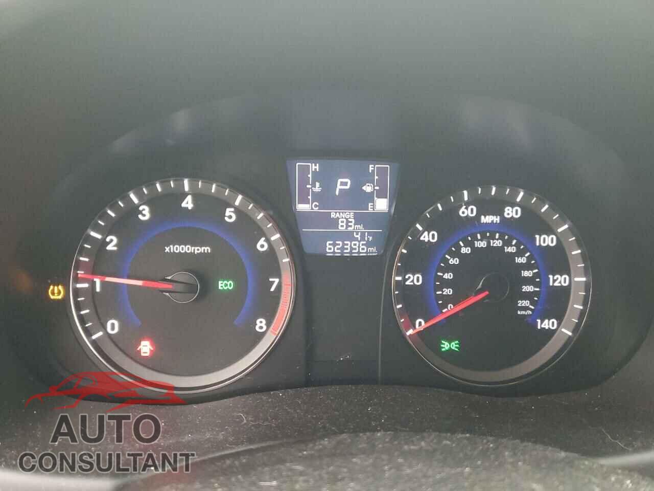HYUNDAI ACCENT 2017 - KMHCU5AE3HU364616