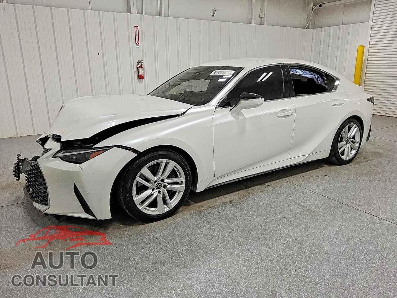 LEXUS IS 2021 - JTHAA1D21M5112056