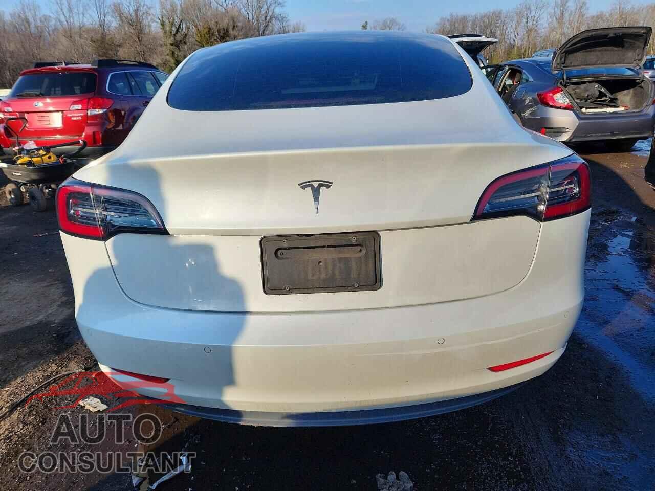 TESLA MODEL 3 2022 - 5YJ3E1EA0NF306470