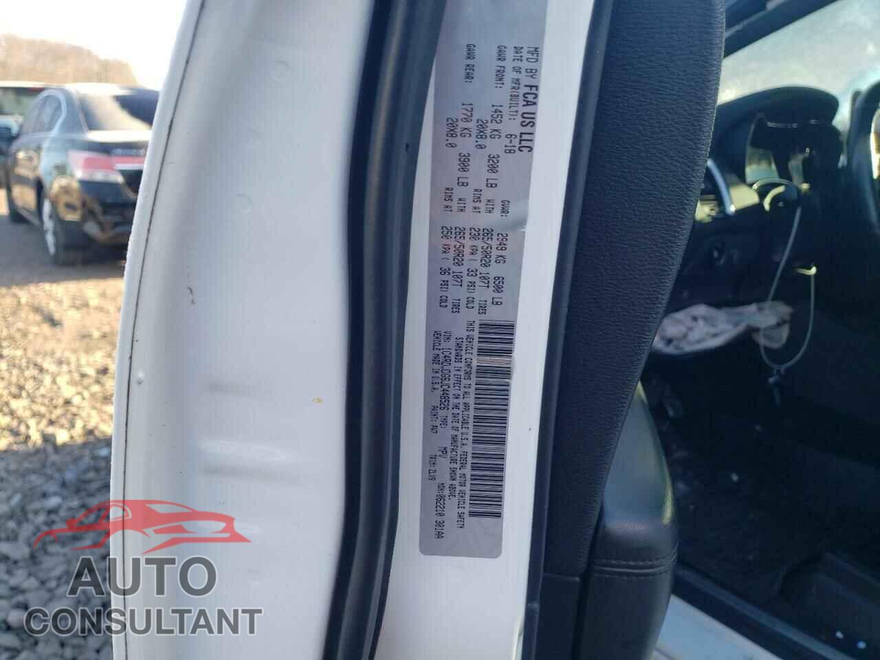 DODGE DURANGO 2018 - 1C4RDJDG6JC448526