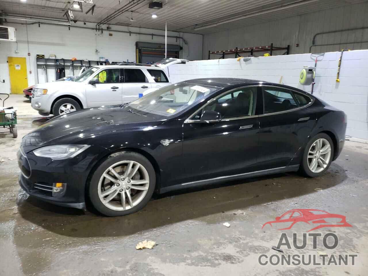 TESLA MODEL S 2014 - 5YJSA1S10EFP46958