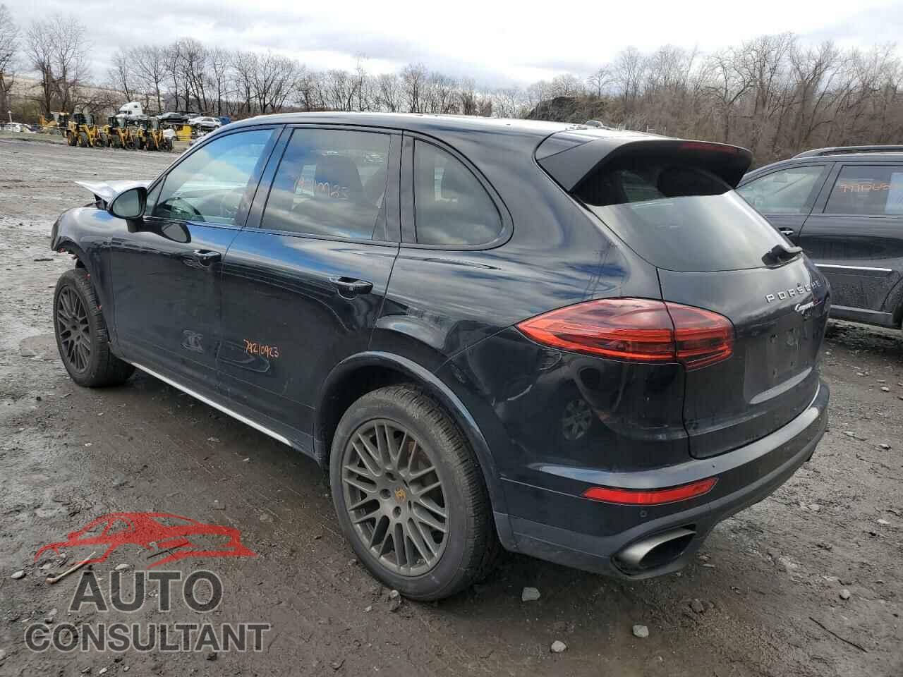 PORSCHE CAYENNE 2017 - WP1AA2A20HKA87474