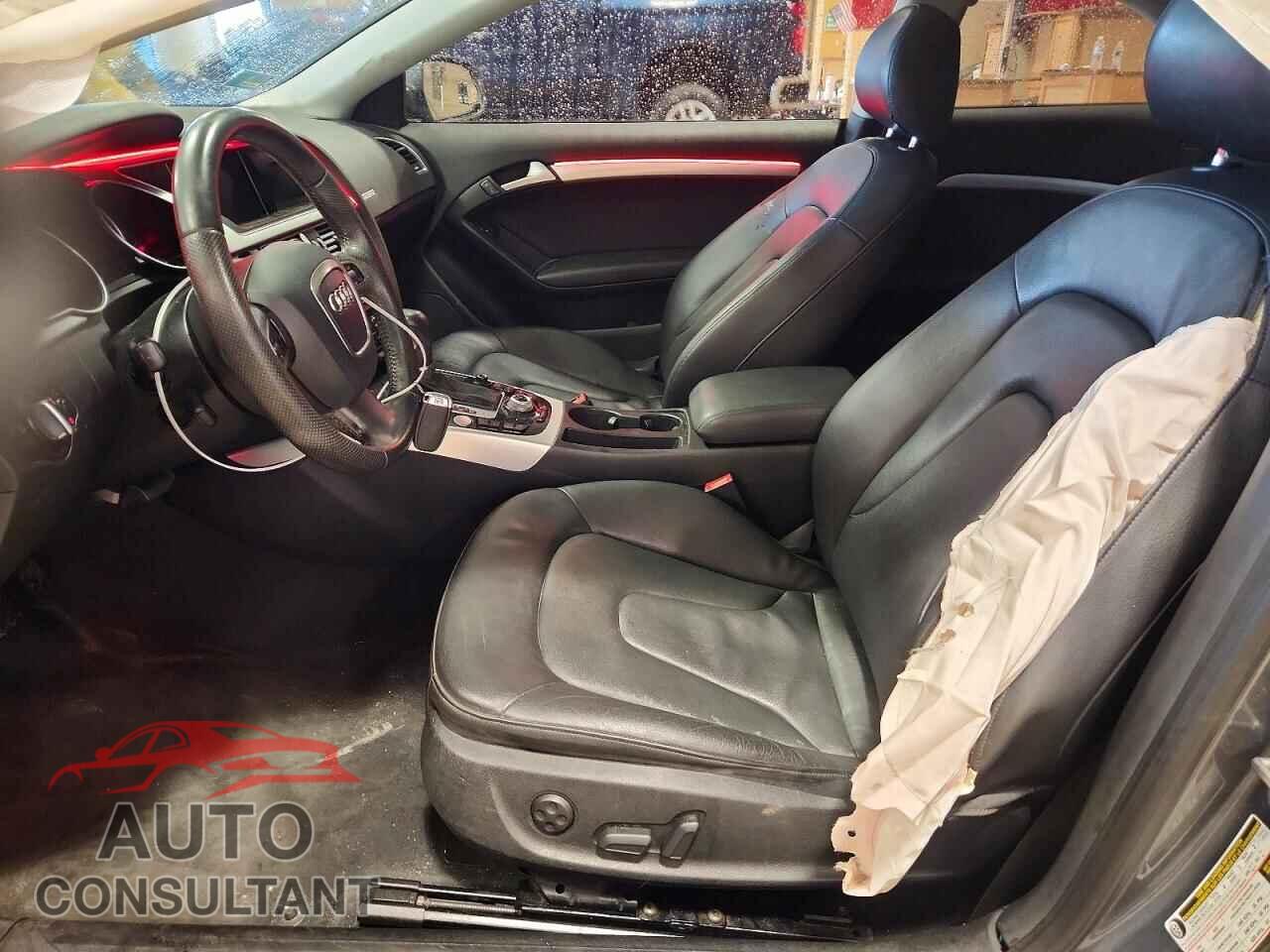 AUDI A5 2012 - WAULFAFRXCA005094
