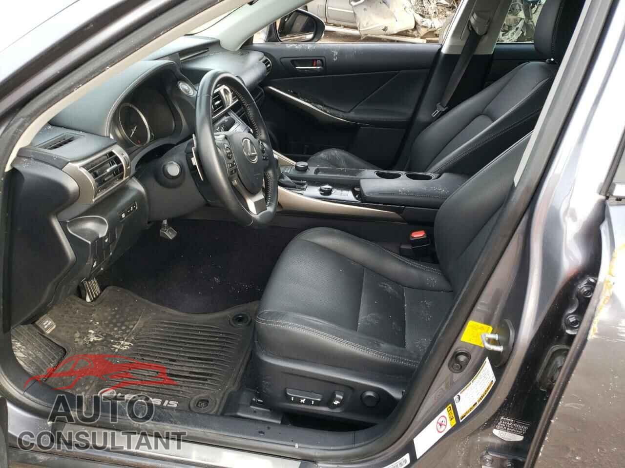 LEXUS IS 2014 - JTHCF1D20E5010193