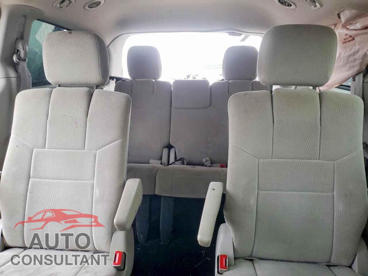 DODGE CARAVAN 2013 - 2C4RDGBG6DR697510