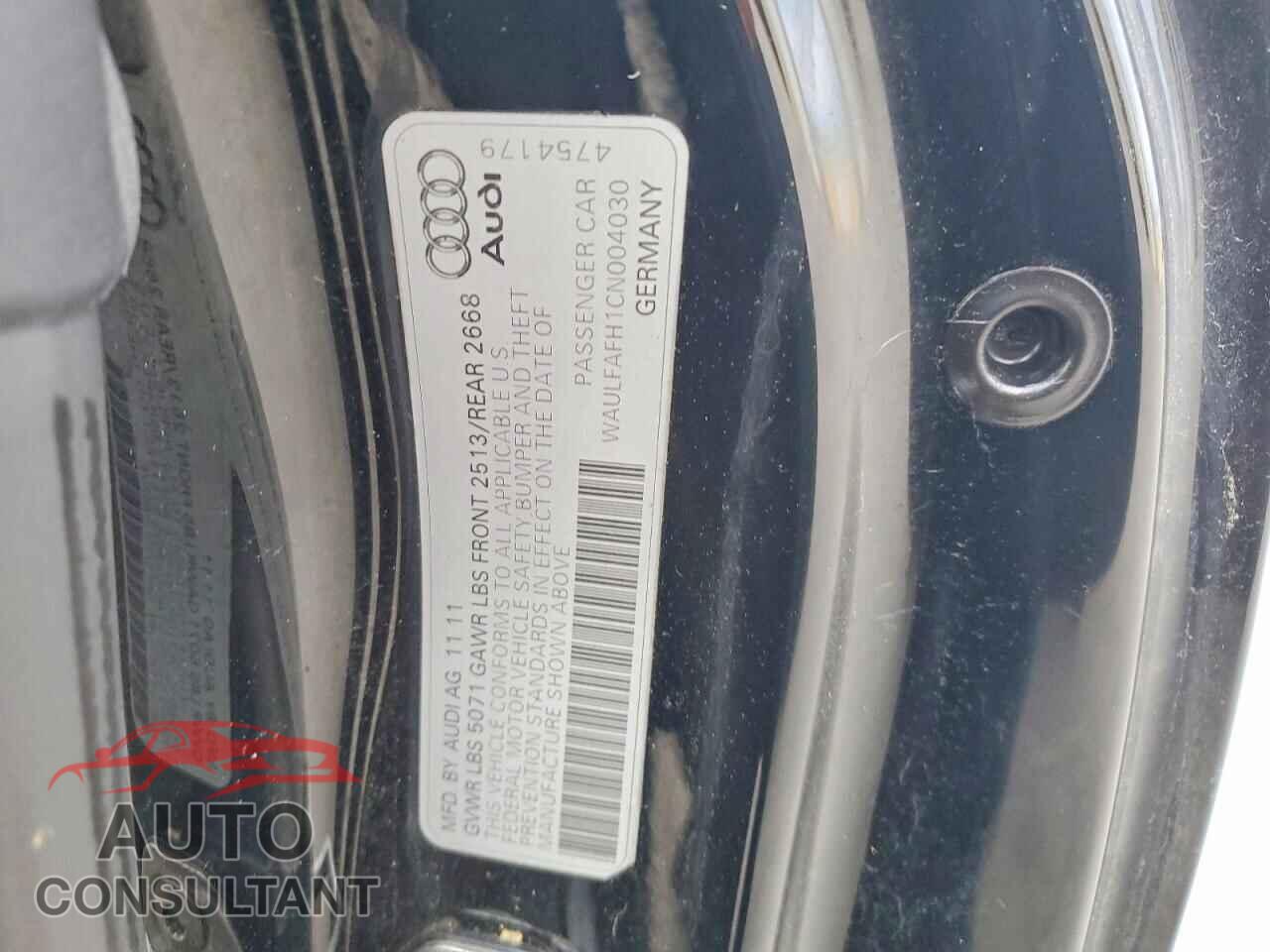 AUDI A5 2012 - WAULFAFH1CN004030