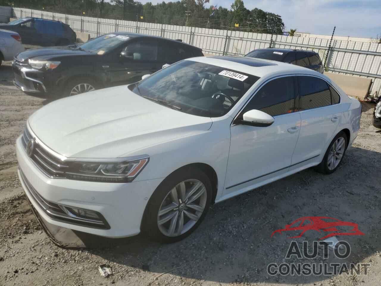 VOLKSWAGEN PASSAT 2017 - 1VWCT7A34HC050848