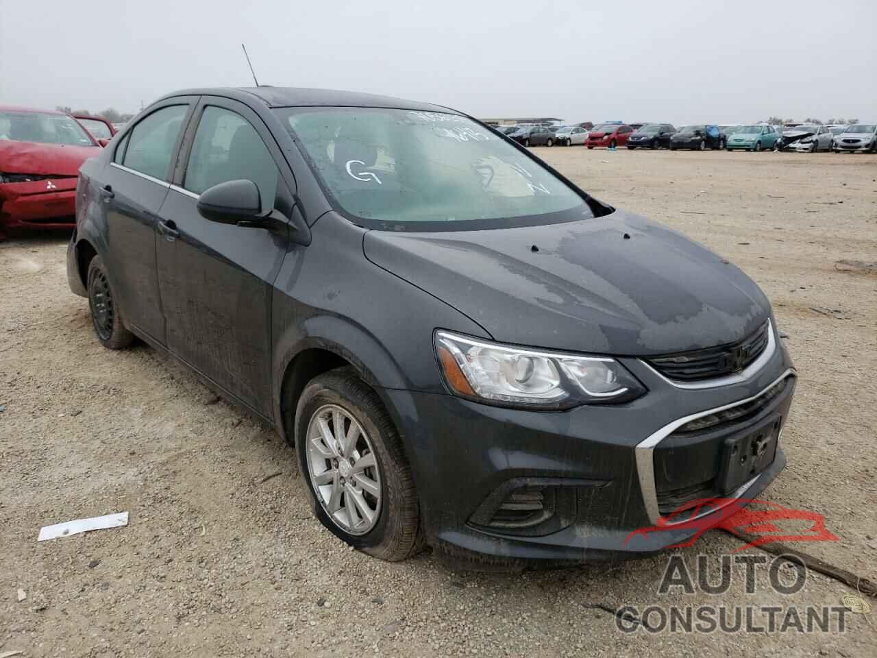 CHEVROLET SONIC 2019 - 1G1JD5SB2K4138177