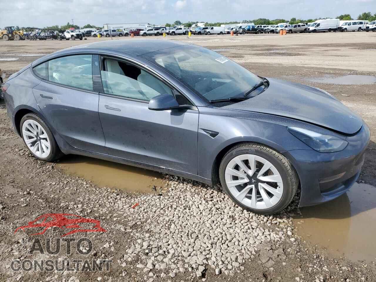 TESLA MODEL 3 2023 - 5YJ3E1EA2PF639952