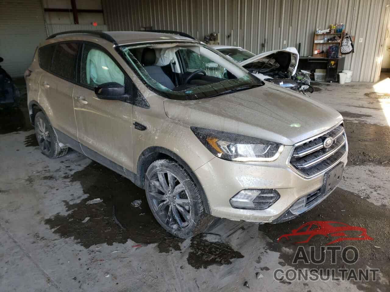FORD ESCAPE 2018 - 1FMCU9GD5JUD12898