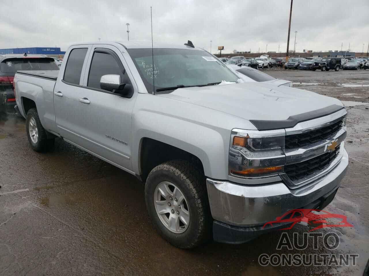 CHEVROLET SILVERADO 2018 - 1GCVKREC4JZ167384