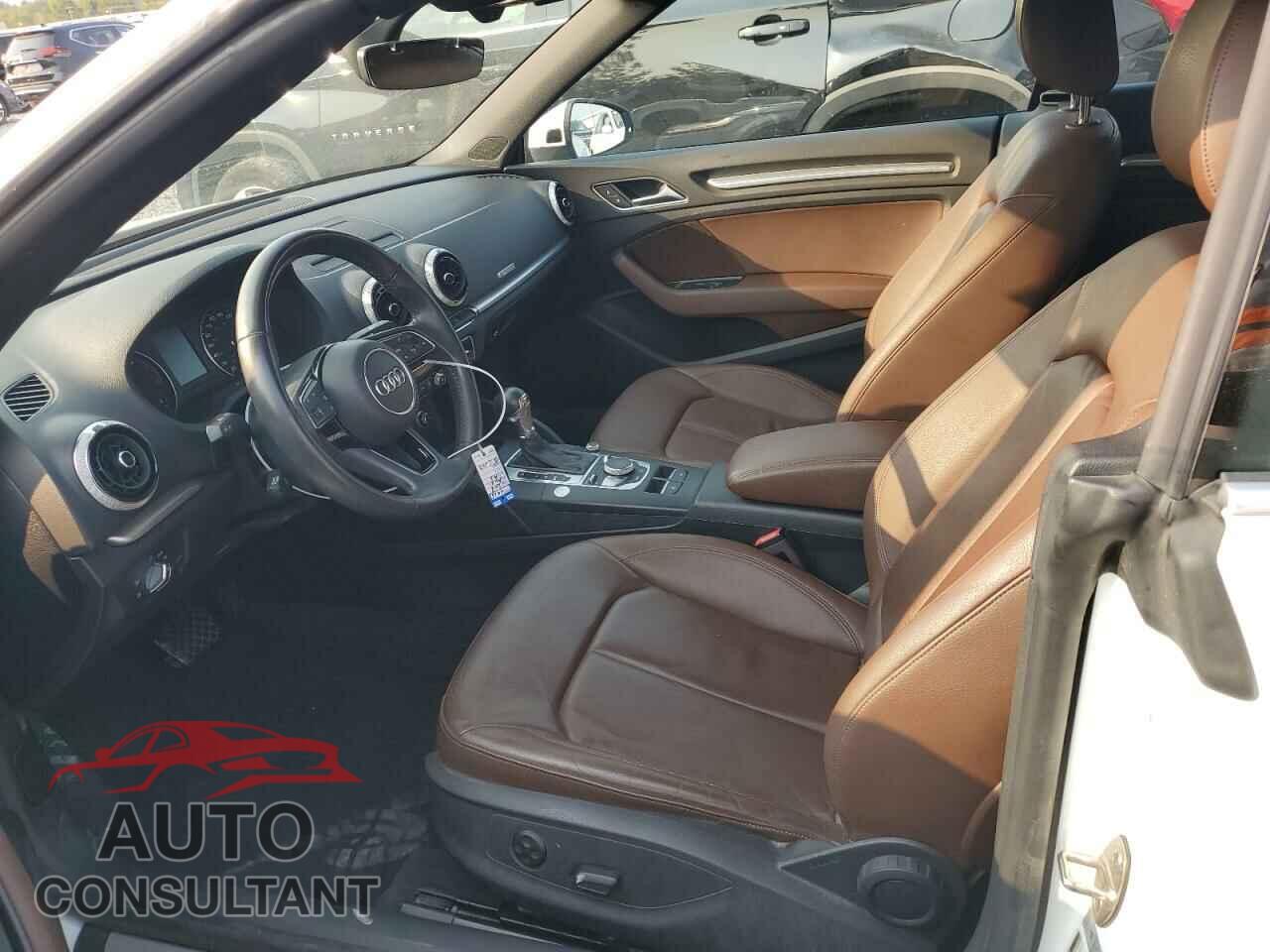 AUDI A3 2018 - WAU5ULFF3J1017309