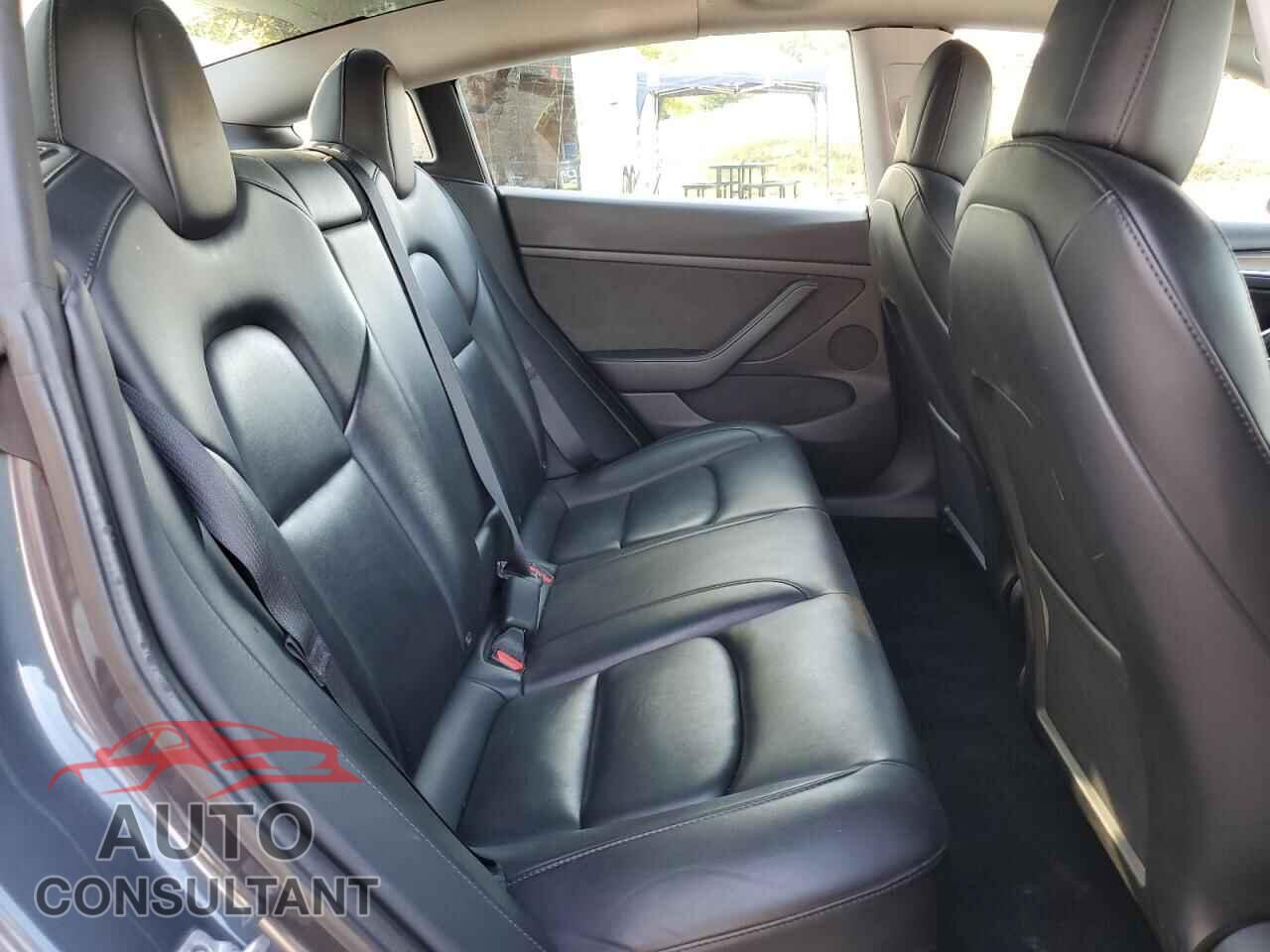 TESLA MODEL 3 2022 - 5YJ3E1EA1NF288819