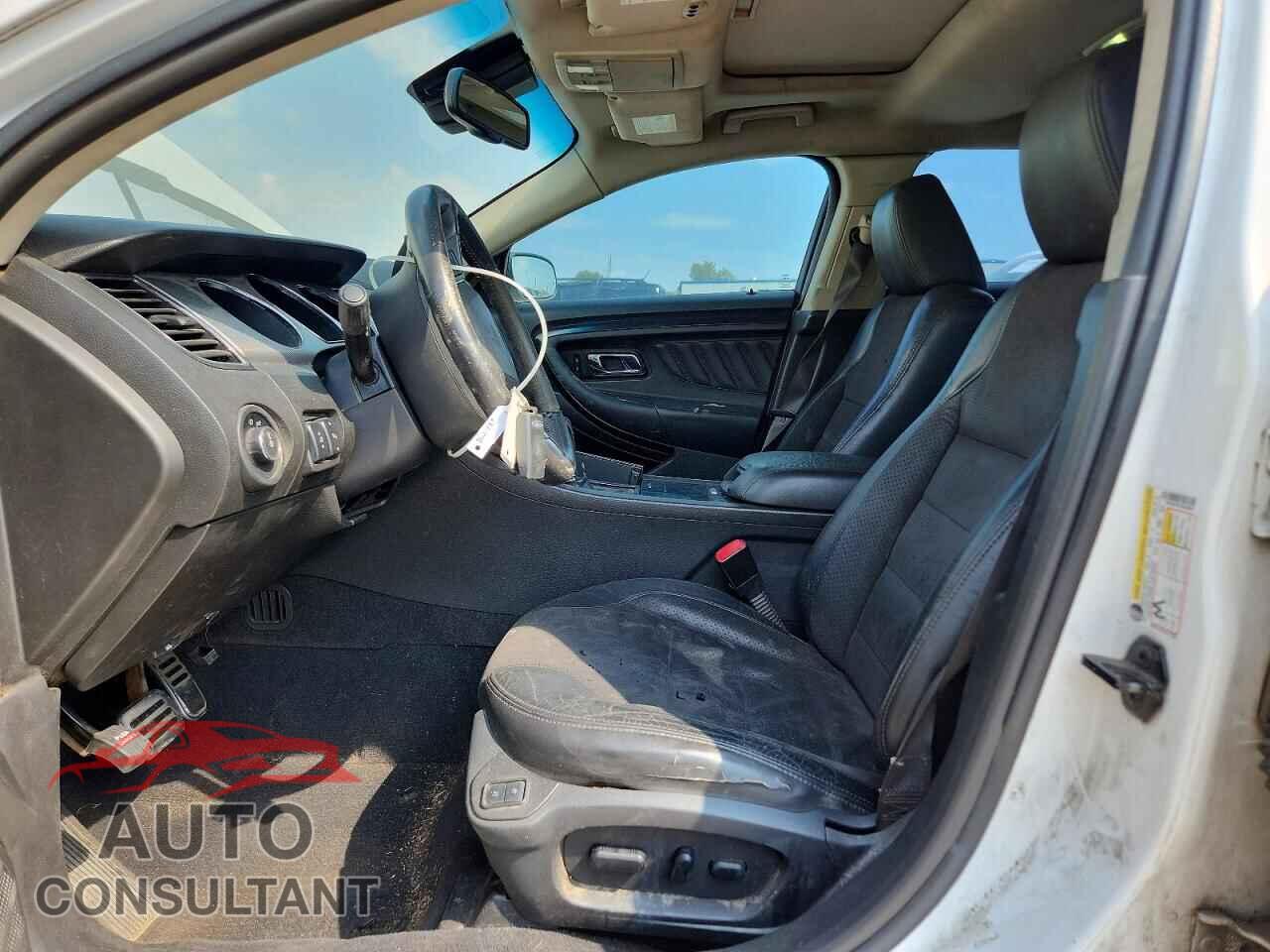 FORD TAURUS 2010 - 1FAHP2KT2AG106837