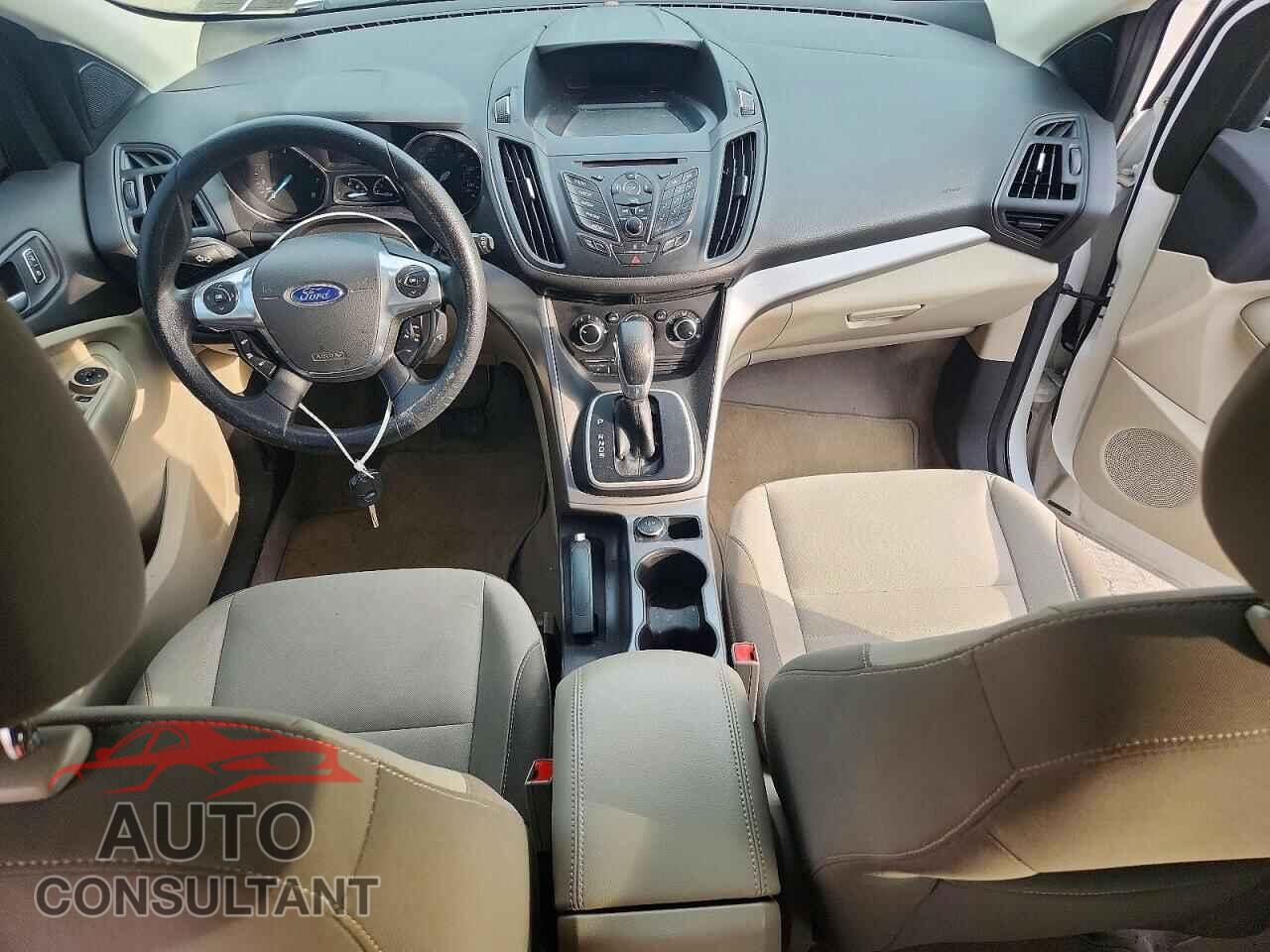 FORD ESCAPE 2013 - 1FMCU0GX7DUC62452