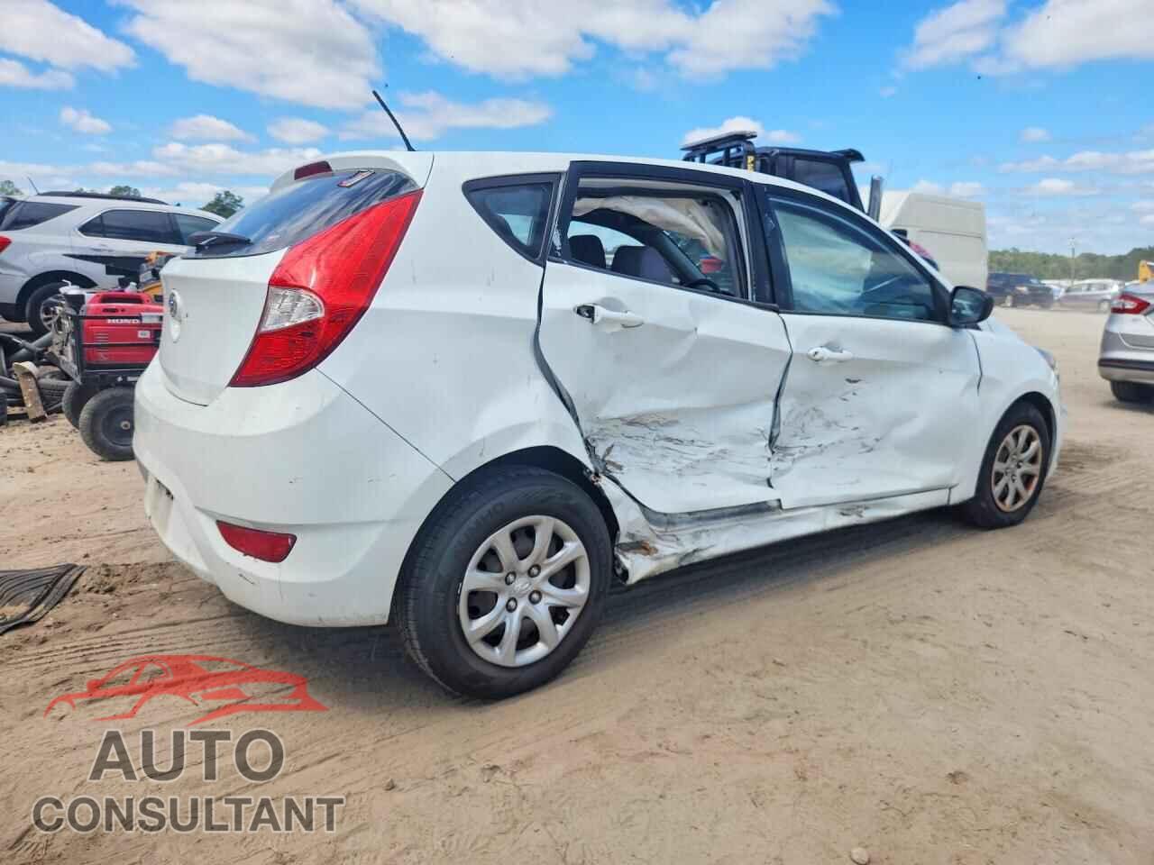 HYUNDAI ACCENT 2012 - KMHCT5AE4CU012933