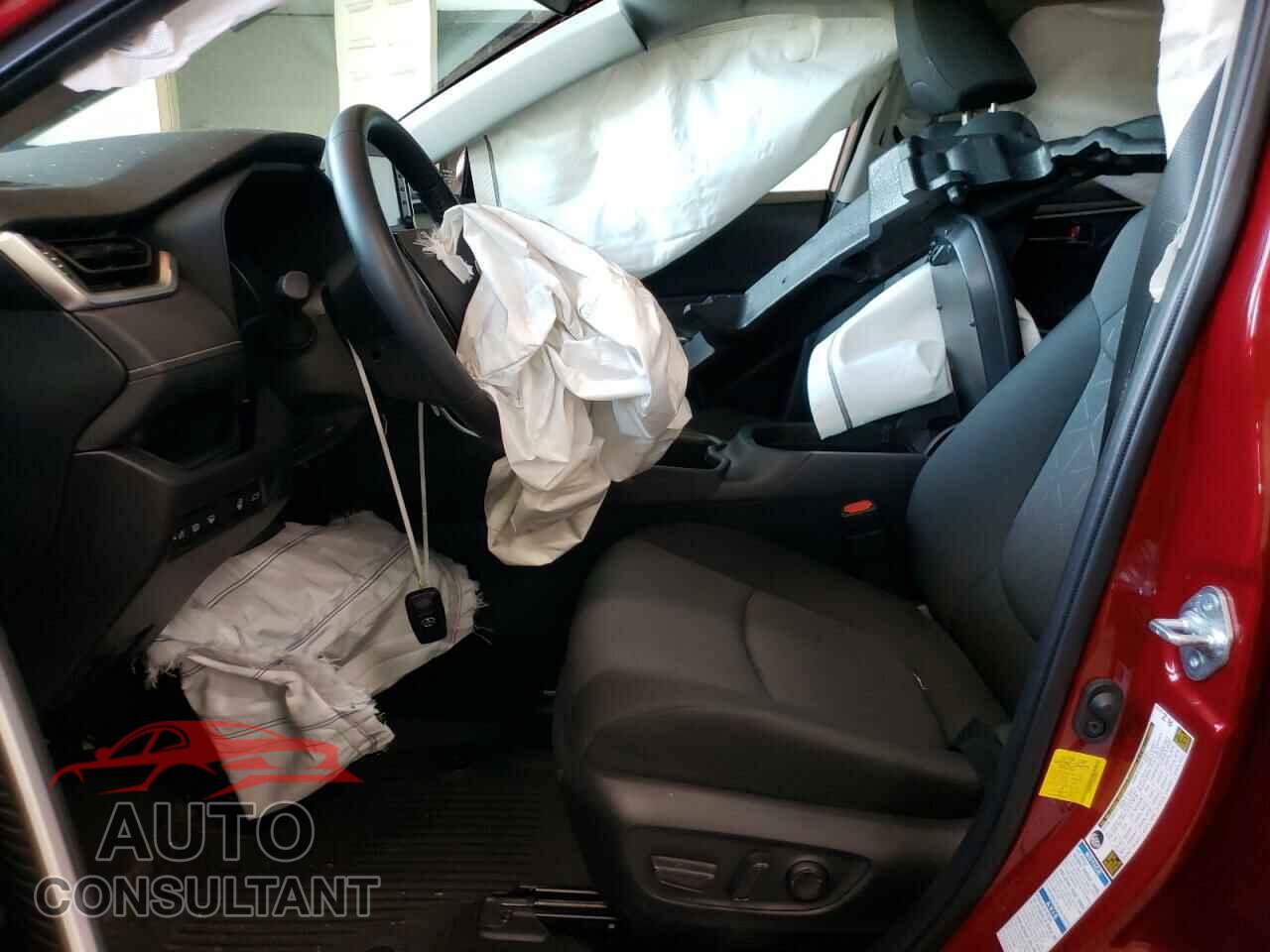 TOYOTA RAV4 2022 - JTMP1RFVXND086601