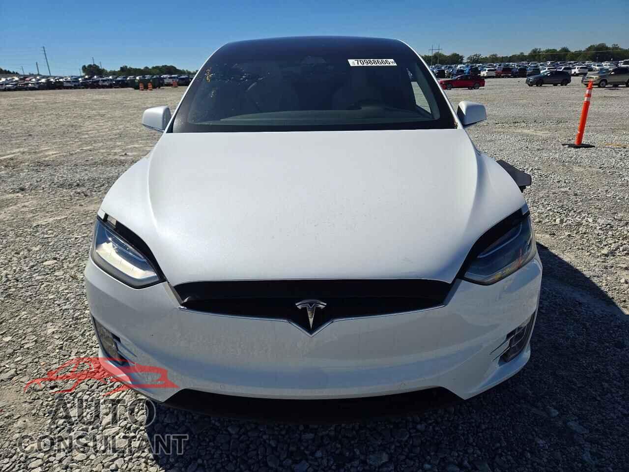 TESLA MODEL X 2020 - 5YJXCDE24LF299425