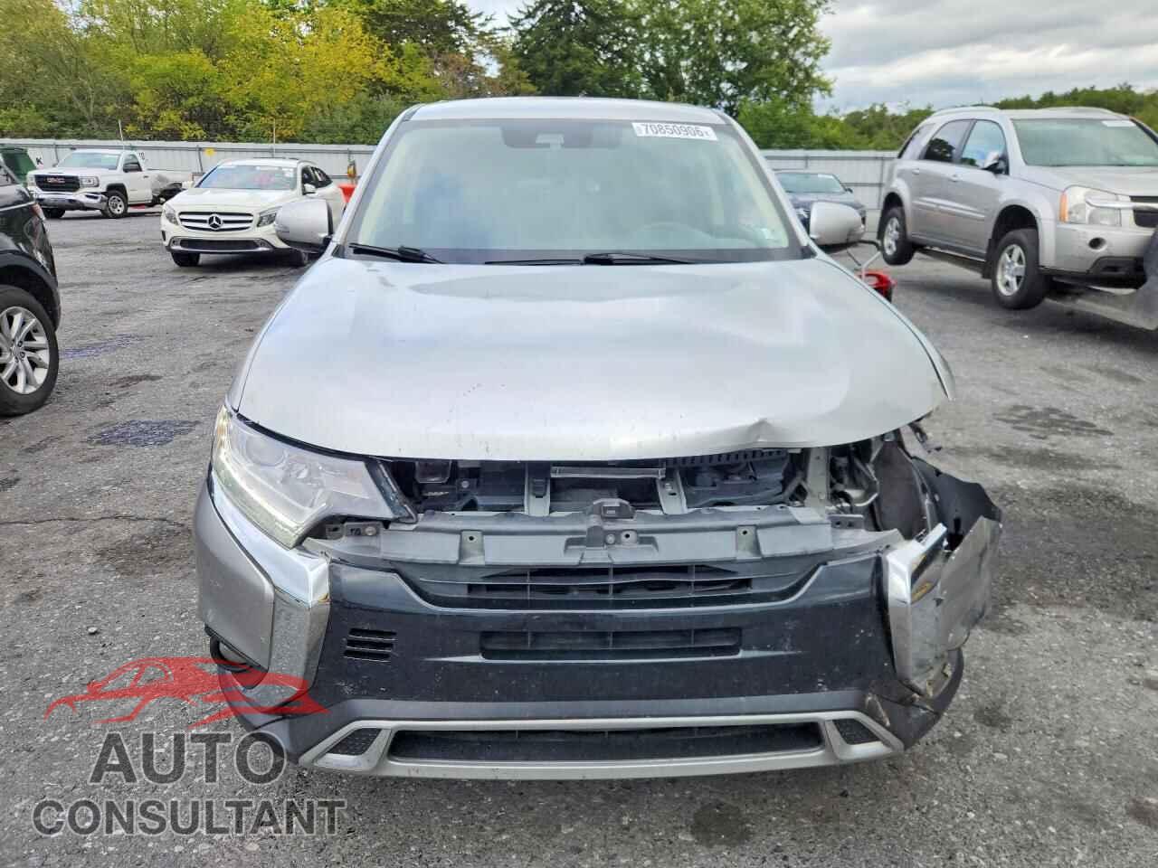 MITSUBISHI OUTLANDER 2020 - JA4AD3A32LZ044076