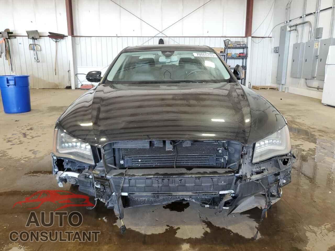 AUDI A8 2013 - WAUR2AFDXDN018738