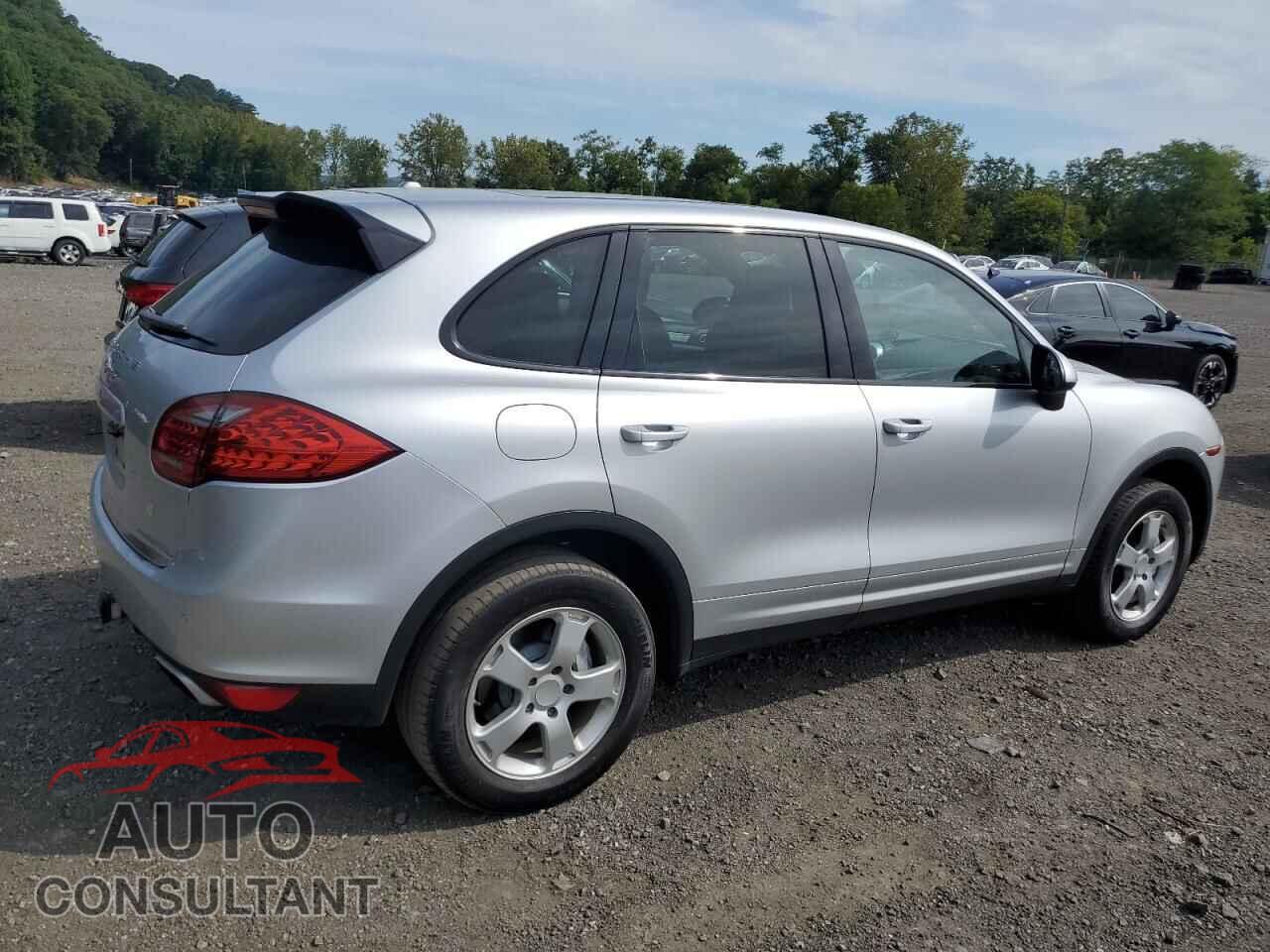 PORSCHE CAYENNE 2013 - WP1AB2A25DLA81381