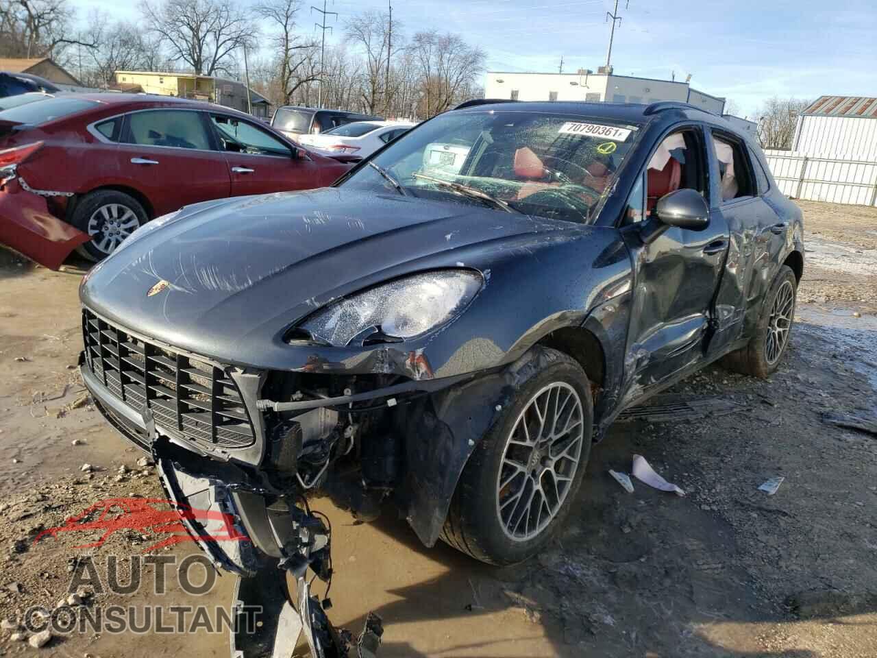 PORSCHE MACAN 2018 - WP1AA2A54JLB04660