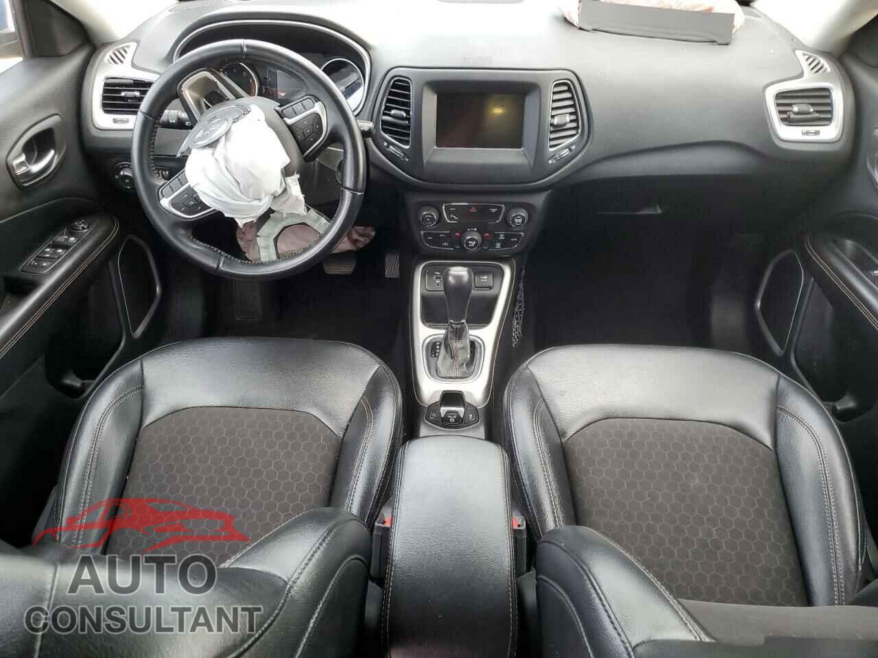 JEEP COMPASS 2020 - 3C4NJCBB5LT147781
